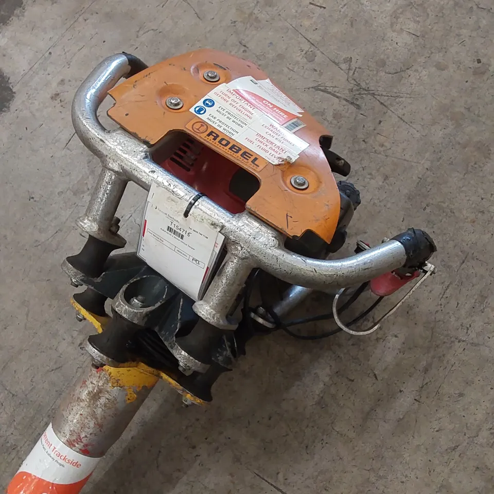 ROBEL 62.05 2 STROKE VERTICAL TAMPER - RAILWAY MAINTENANCE TOOL