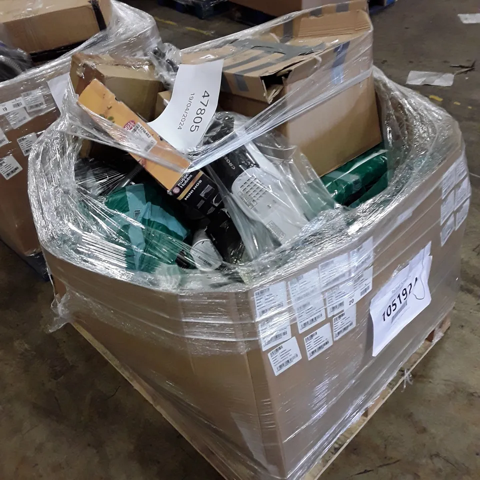 PALLET OF APPROXIMATELY 29 UNPROCESSED RAW RETURN HOUSEHOLD AND ELECTRICAL GOODS TO INCLUDE;