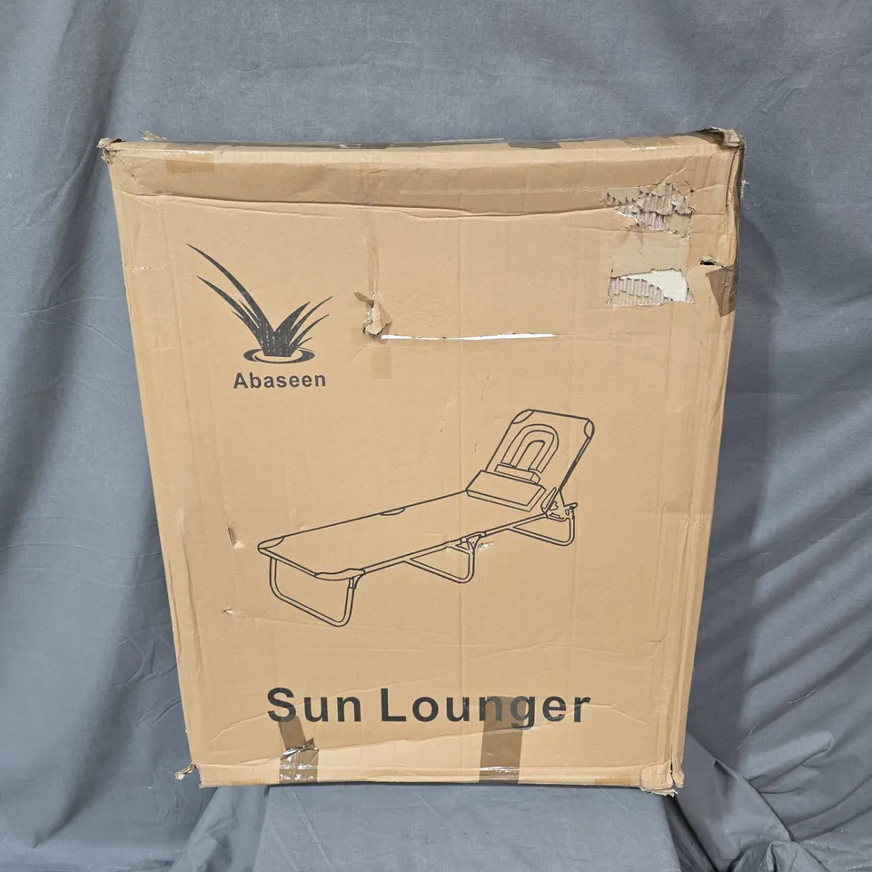 BOXED ABASEEN SUN LOUNGER – FOLDABLE GARDEN CHAIR, BLACK FABRIC
