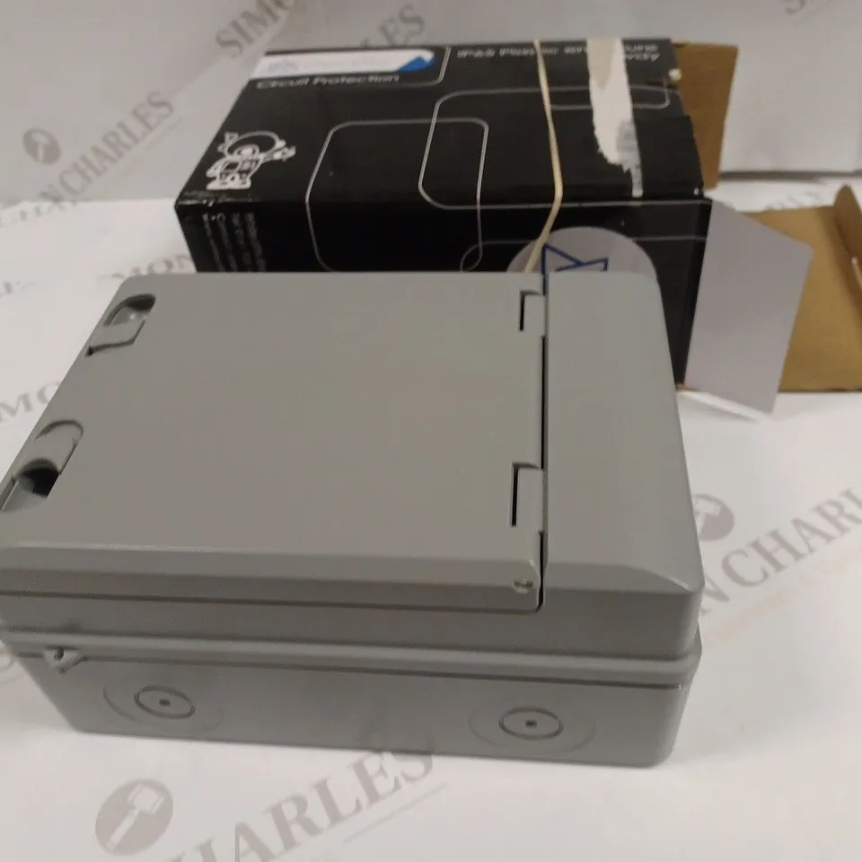 WHITECLIFFE IP65 PLASTIC ENCLOSURE 