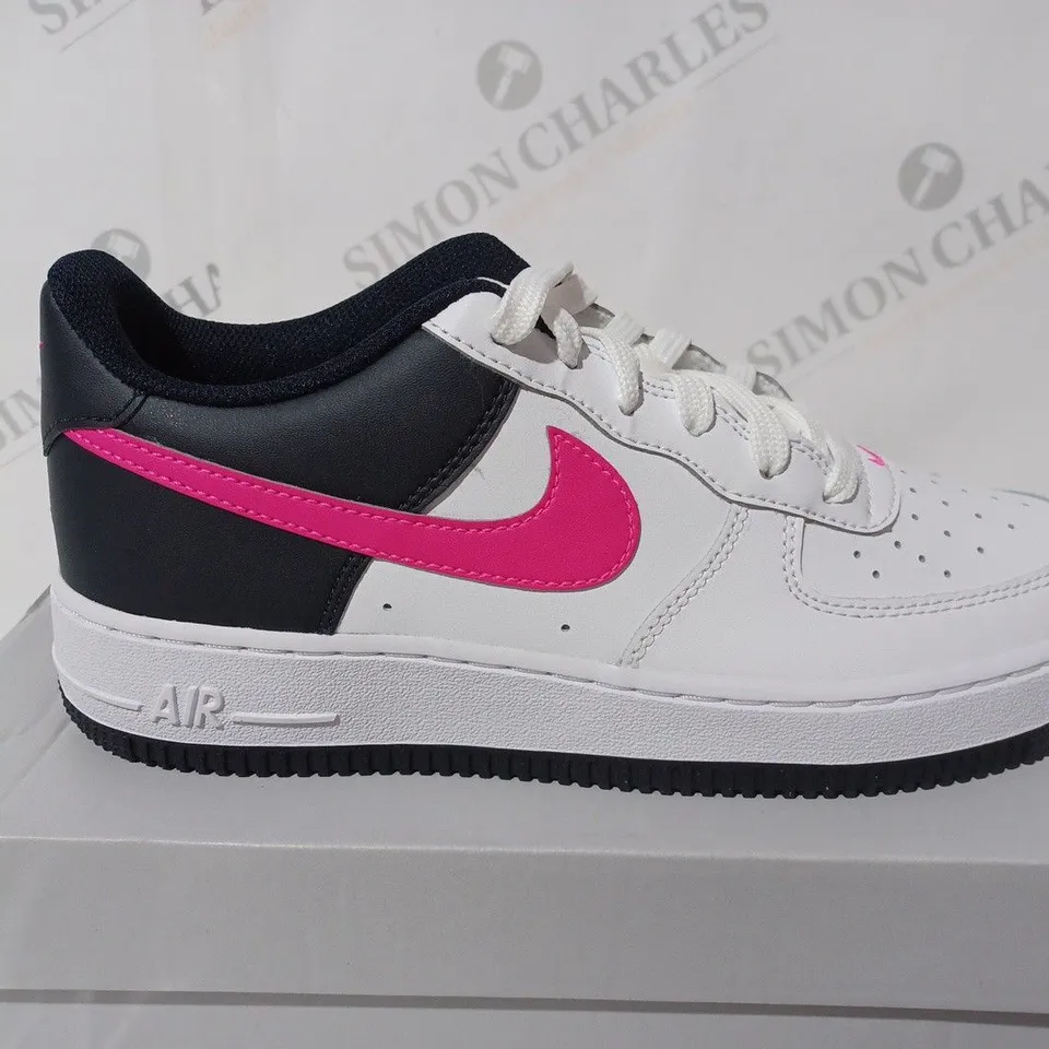 NIKE AIR FORCE 1 GS - UK 6 