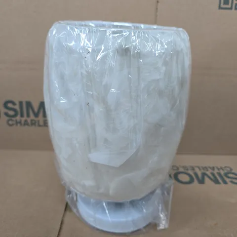 BOXED SP1356 DESK LAMP IN WHITE 