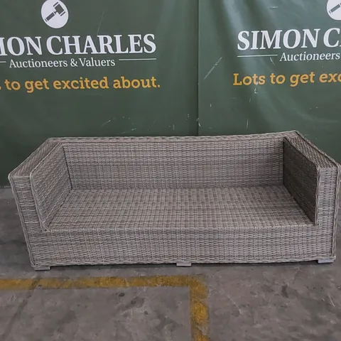 DESIGNER 3-SEATER RATTAN GARDEN SOFA - GREY