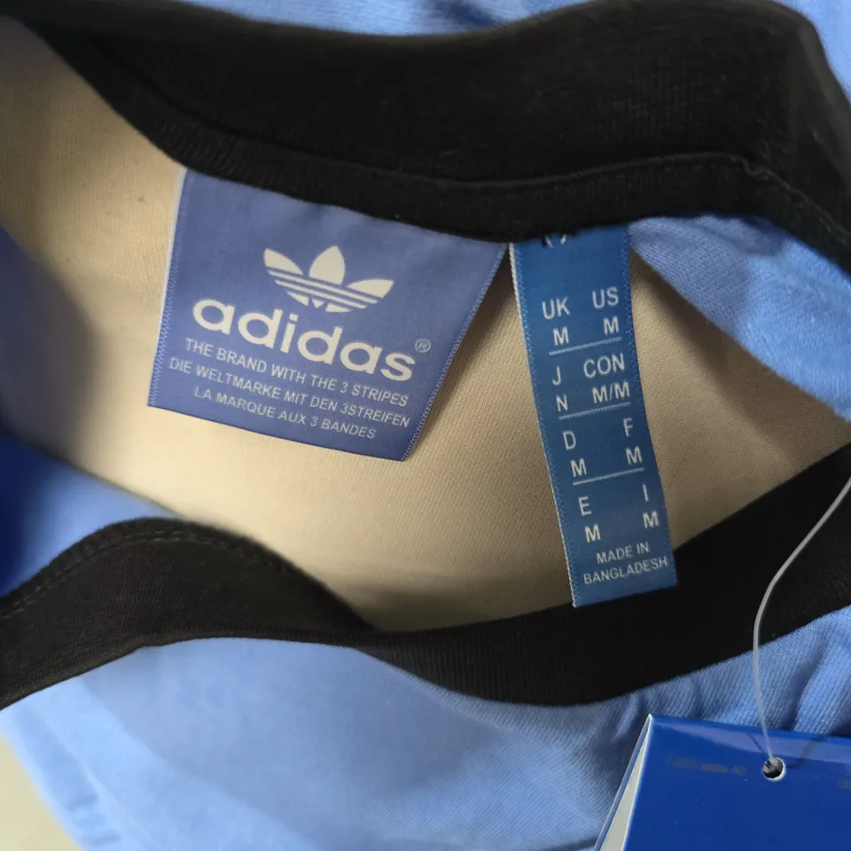 ADIDAS ORIGINALS T-SHIRT - LIGHT BLUE, UK M (US M)