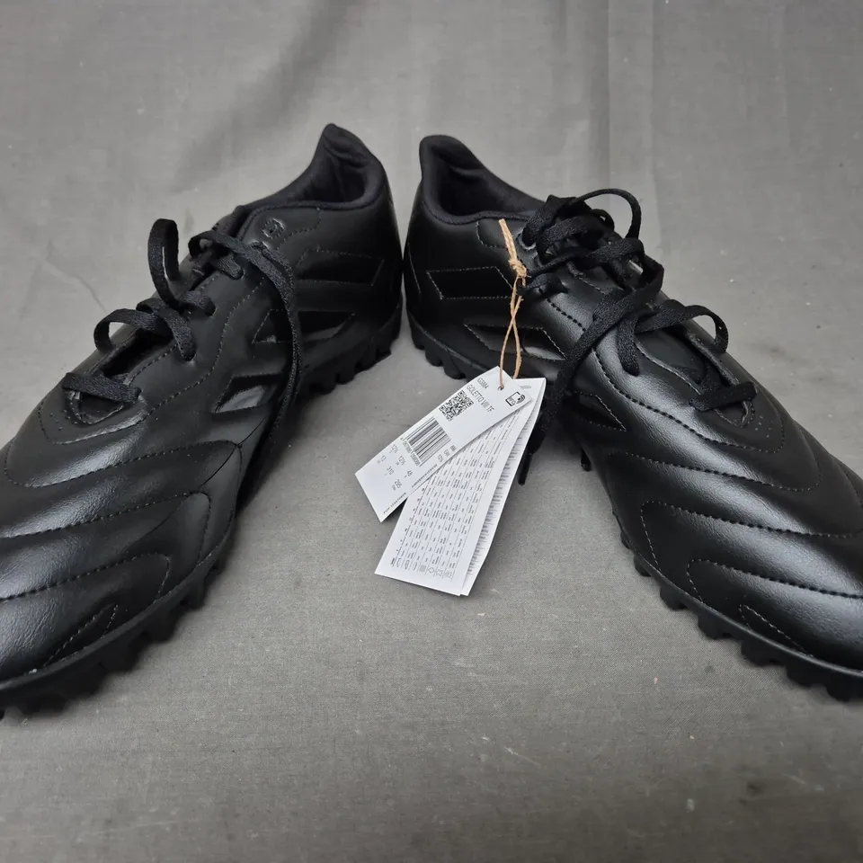 PAIR OF ADIDAS GOLETTO VIII SHOES IN BLACK UK SIZE 12.5