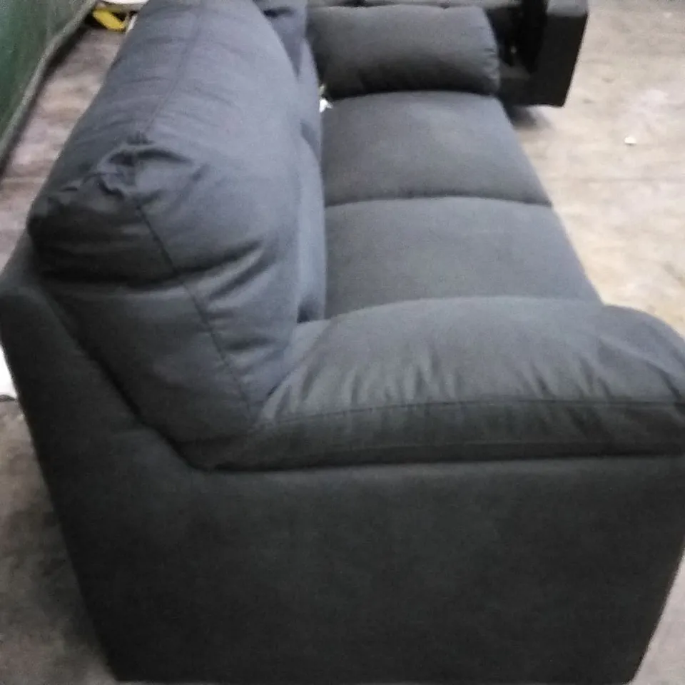 QUALITY BRITISH DESIGNER 3 SEATER SOFA - BLACK FABRIC 