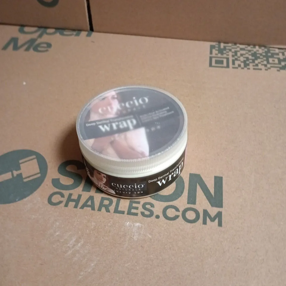 BOX OF APPROXIMATELY 7 ASSORTED COSMETIC ITEMS INCLUDING CUCCIO DEEP DERMAL TRANSFORMING WRAP AND CUCCIO SCENTAL SPA MIST 