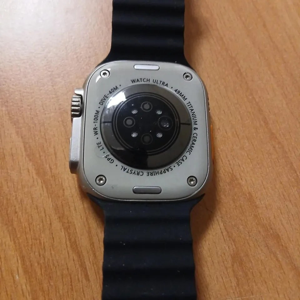 WATCH ULTRA 49MM TITANIUM & CERAMIC CASE – BLACK STRAP