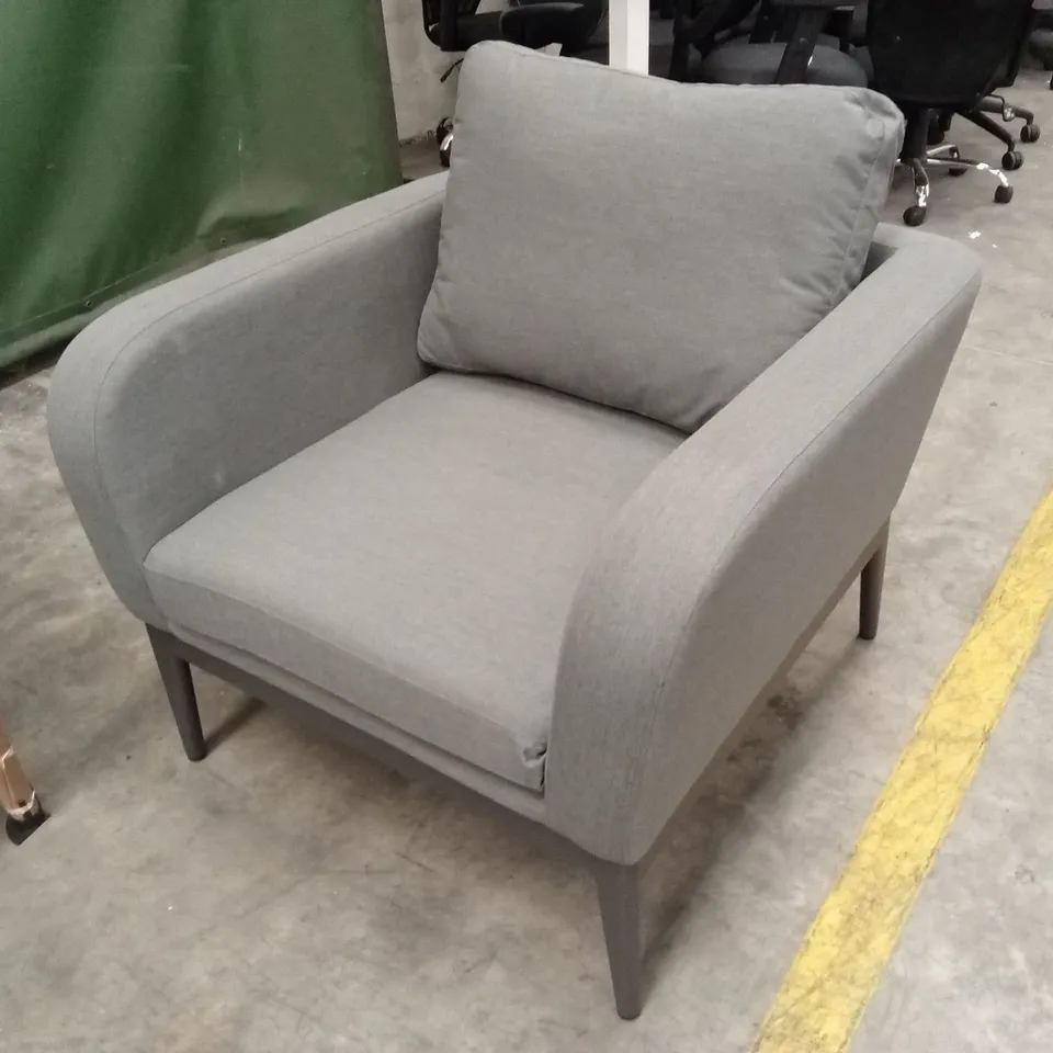 HU365 SORRENTO GREY ALL WEATHER SOFA LOUNGE SET // TABLE IS BOXED RRP £2699