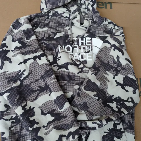 THE NORTH FACE PULL-OVER HOODIE IN CAMO PRINT SIZE LARGE