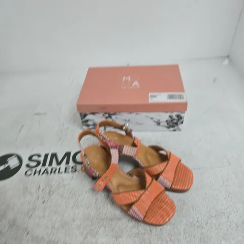 MODA IN PELLE CROSS-OVER PLATFORM SANDALS – ORANGE TEXTILE, UK 6.5 (EU 39)