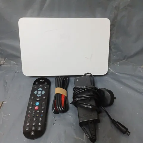 BOX OF APPROXIMATELY 20 ASSORTED ELECTRICAL ITEMS TO INCLUDE BROADBAND HUB, REMOTE CONTROLS AND POWER CABLES