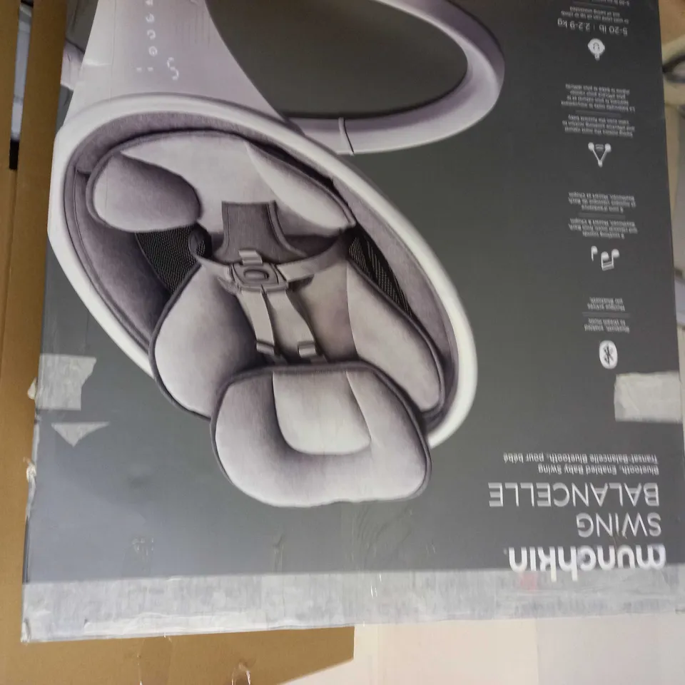 GREENWORKS 24V BATTERY POWERED LAWN MOWER