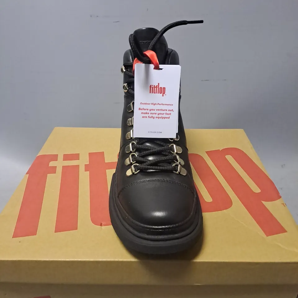 BOXED FITFLOP WYLDER LEATHER HIKER LACE BOOTS IN BLACK -SIZE UK 6 