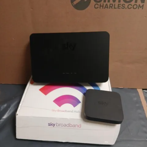 SKY BROADBAND HUB ROUTER (MODEL SR201) – BOXED WITH ACCESSORIES