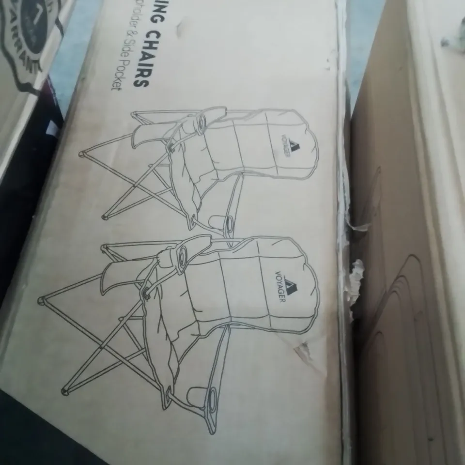 BOXED VOYAGER SET OF 2 PADDED CAMPING CHAIRS BLUE