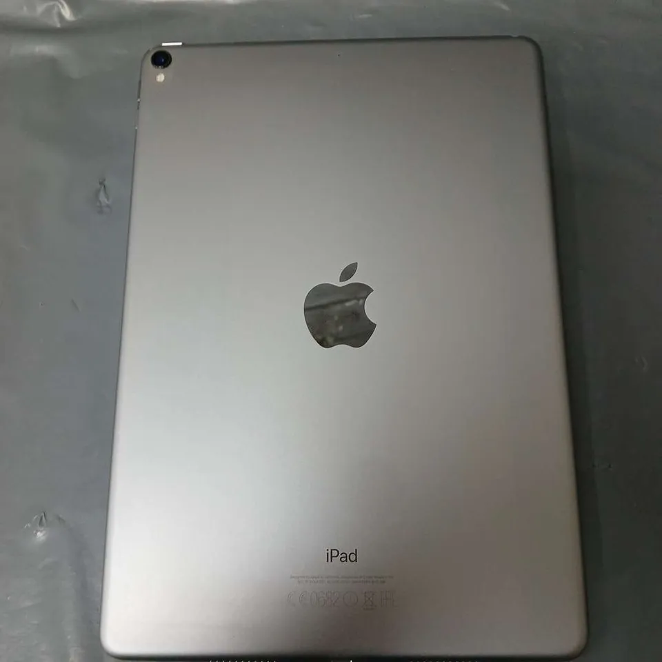 APPLE IPAD PRO 10.5INCH 64GB SILVER MQDT2B/A