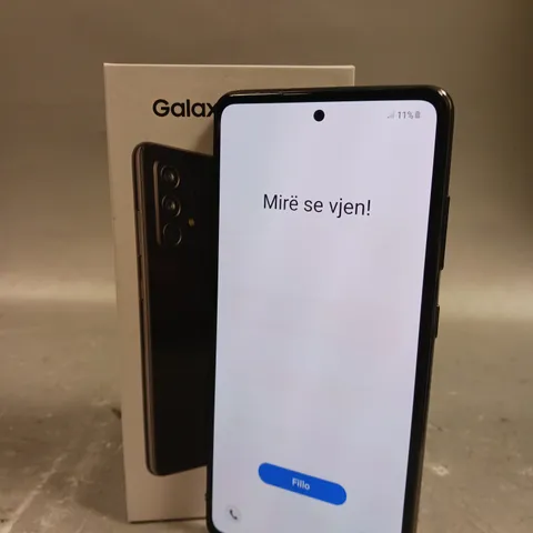 BOXED SAMSUNG GALAXY A52 SMARTPHONE