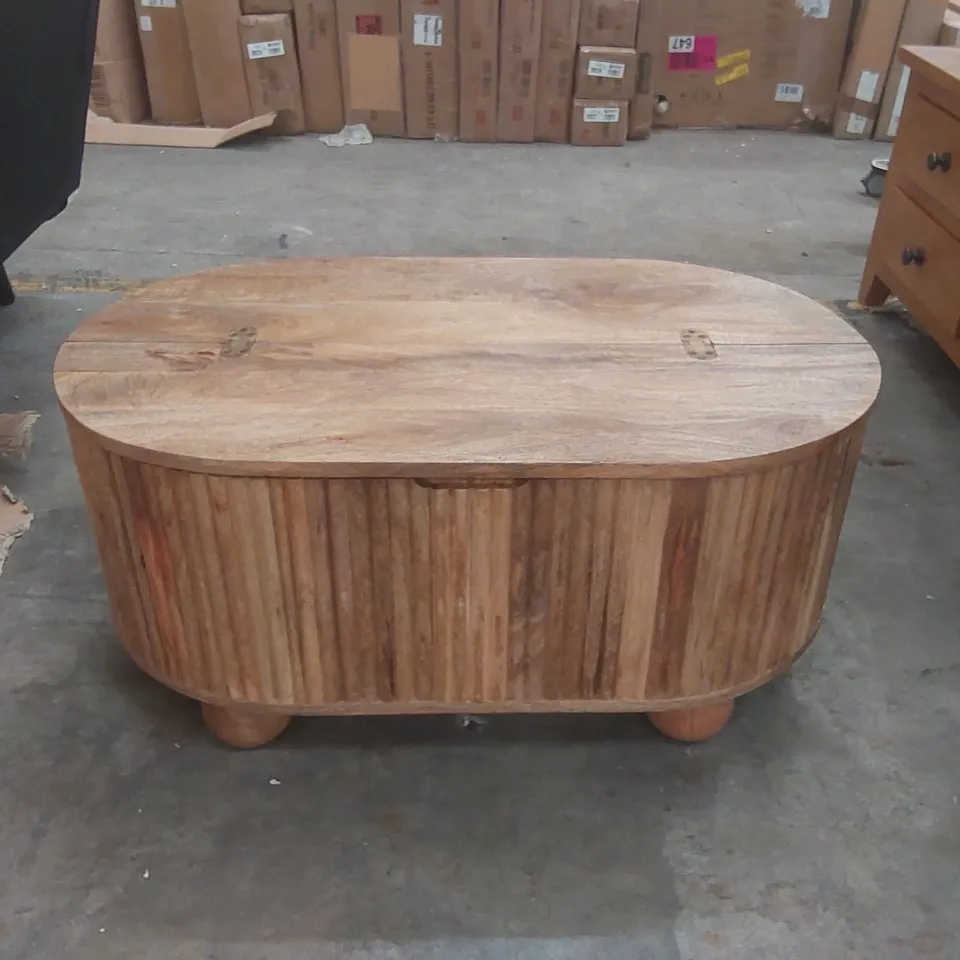 DESIGNER SOLID WOOD LIFT-UP COFFEE TABLE