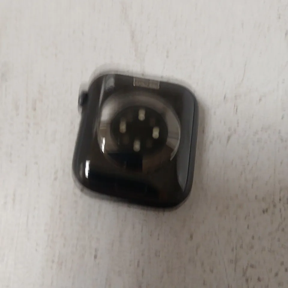 APPLE WATCH SERIES 6 40MM GPS ALUMINIUM SPACE GREY