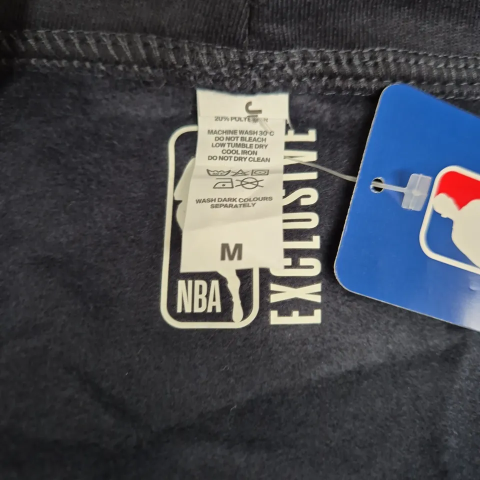 NBA EXCLUSIVE DENVER NUGGETS HOODIE – NAVY ZIP, SIZE M (MEDIUM)