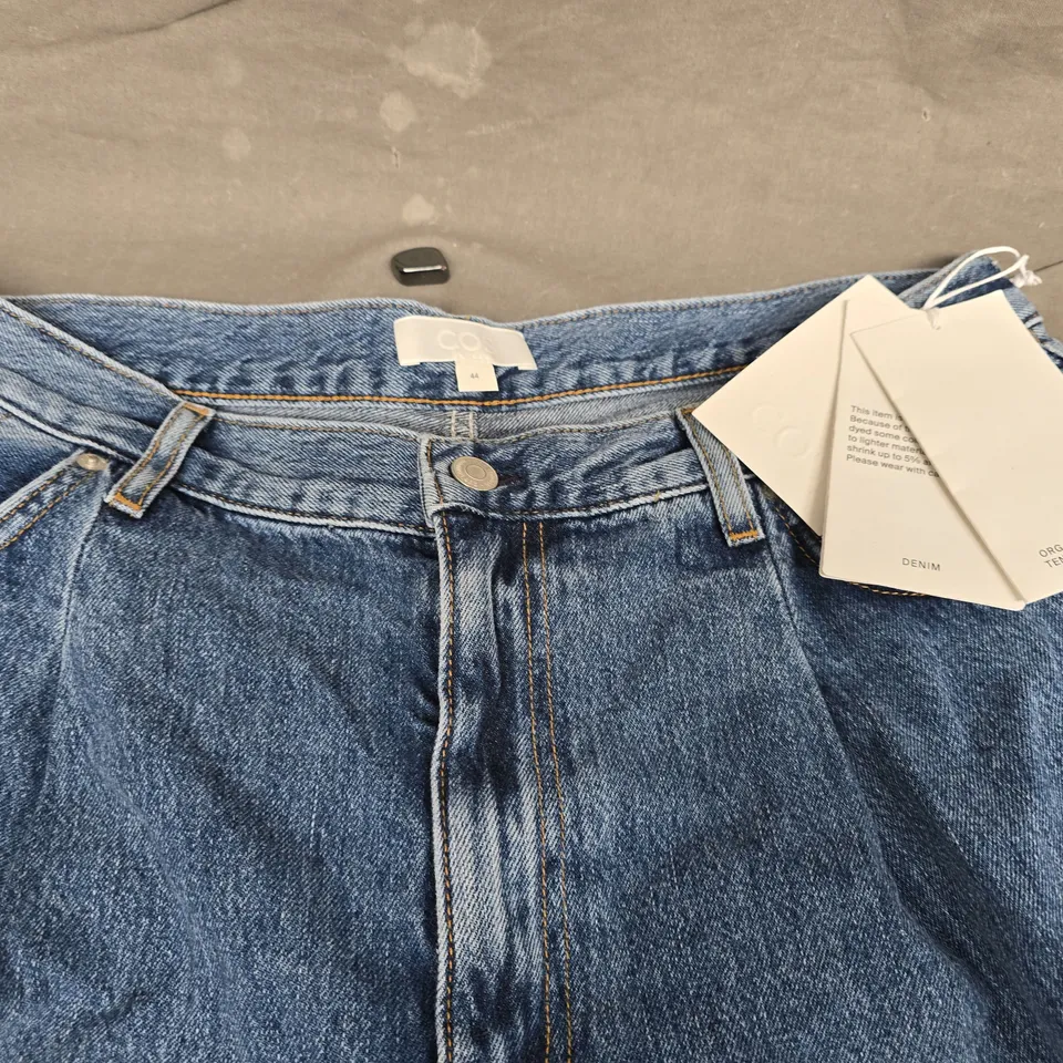 COS WIDE LEG JEANS IN BLUE - UK 16