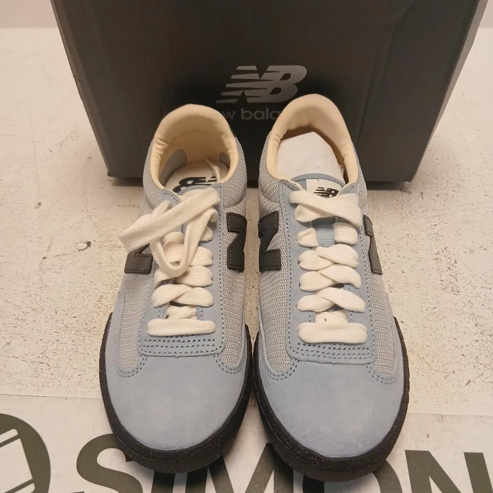 NEW BALANCE GATOR RUN SNEAKERS – LIGHT ARTIC GREY, UK 5