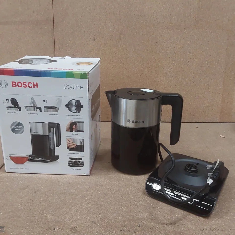 BOXED BOSCH 3000W 1.5L KETTLE 