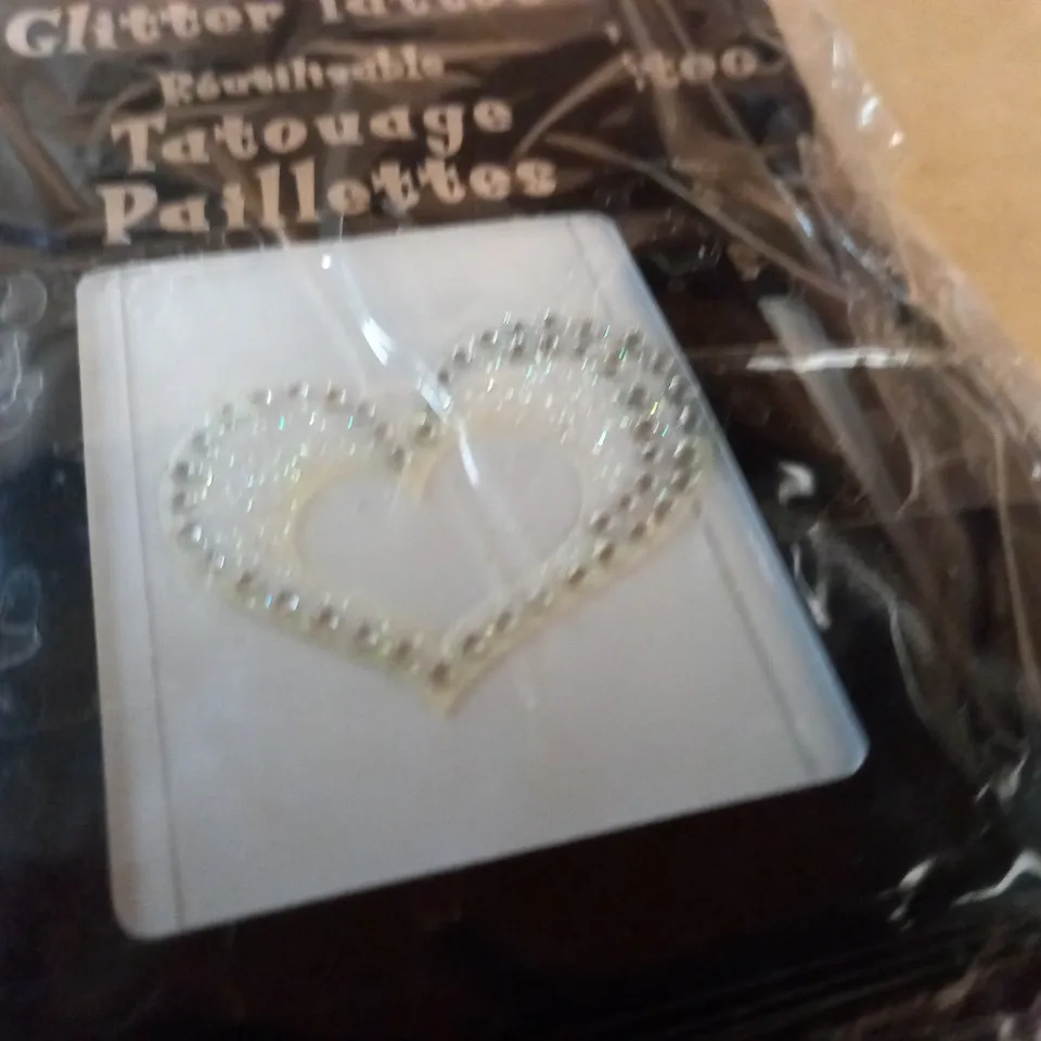 LOT OF APPROXIMATELY 95 HEART THEMED BODY JOOLS REUSABLE GLITTER TATTOOS 