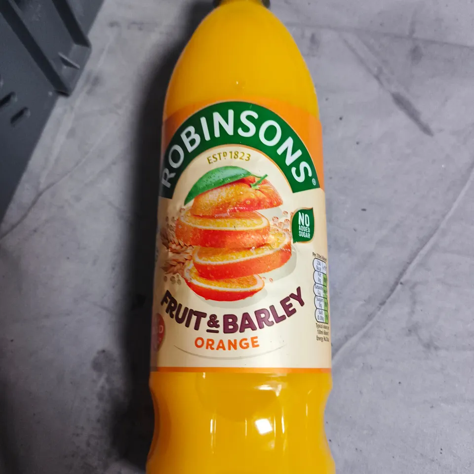 APPROXIMATELY 5 ASSORTED DRINKS INCLUDING LUCOZADE SPORT RASPBERRY AND ROBISONS FRUIT & BARLEY ORANGE