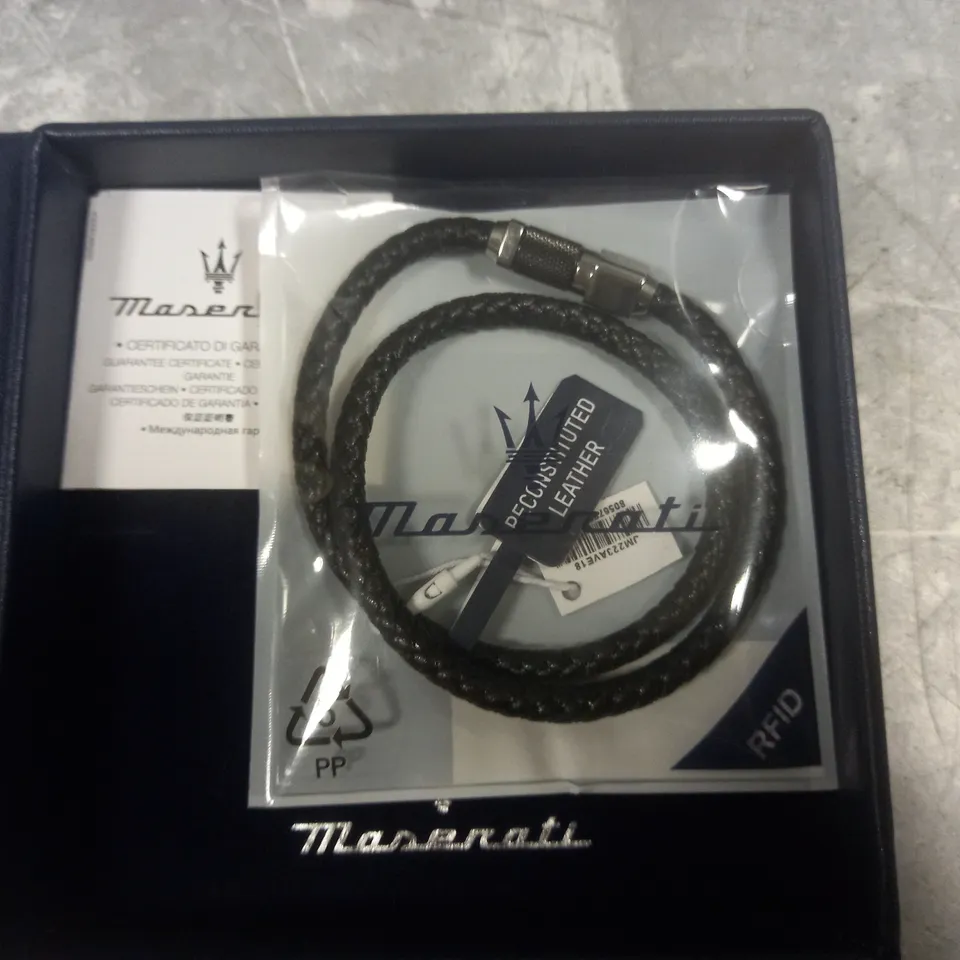 BOXED MASERATI BLACK LEATHER BRACELET - 41CM