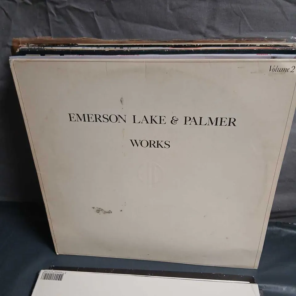 SET OF APPROX 12 VINYL'S TO INCLUDE - PHIL COLLINS, LINKIN PARK, NOW THATS WHAT I CALL MUSIC 16, HURRICANE AND CLIVILLES + COLE