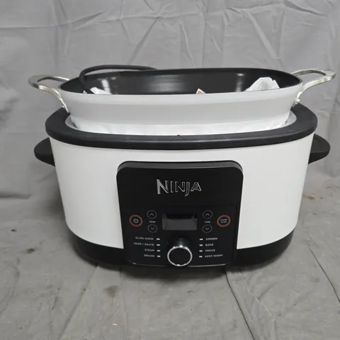 BOXED NINJA FOODI 8-IN-1 SLOW COOKER