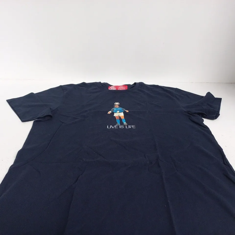 HAT SCARF OR A BADGE DIEGO MARADONA "LIVE IS LIFE" BLUE MEDIUM T SHIRT