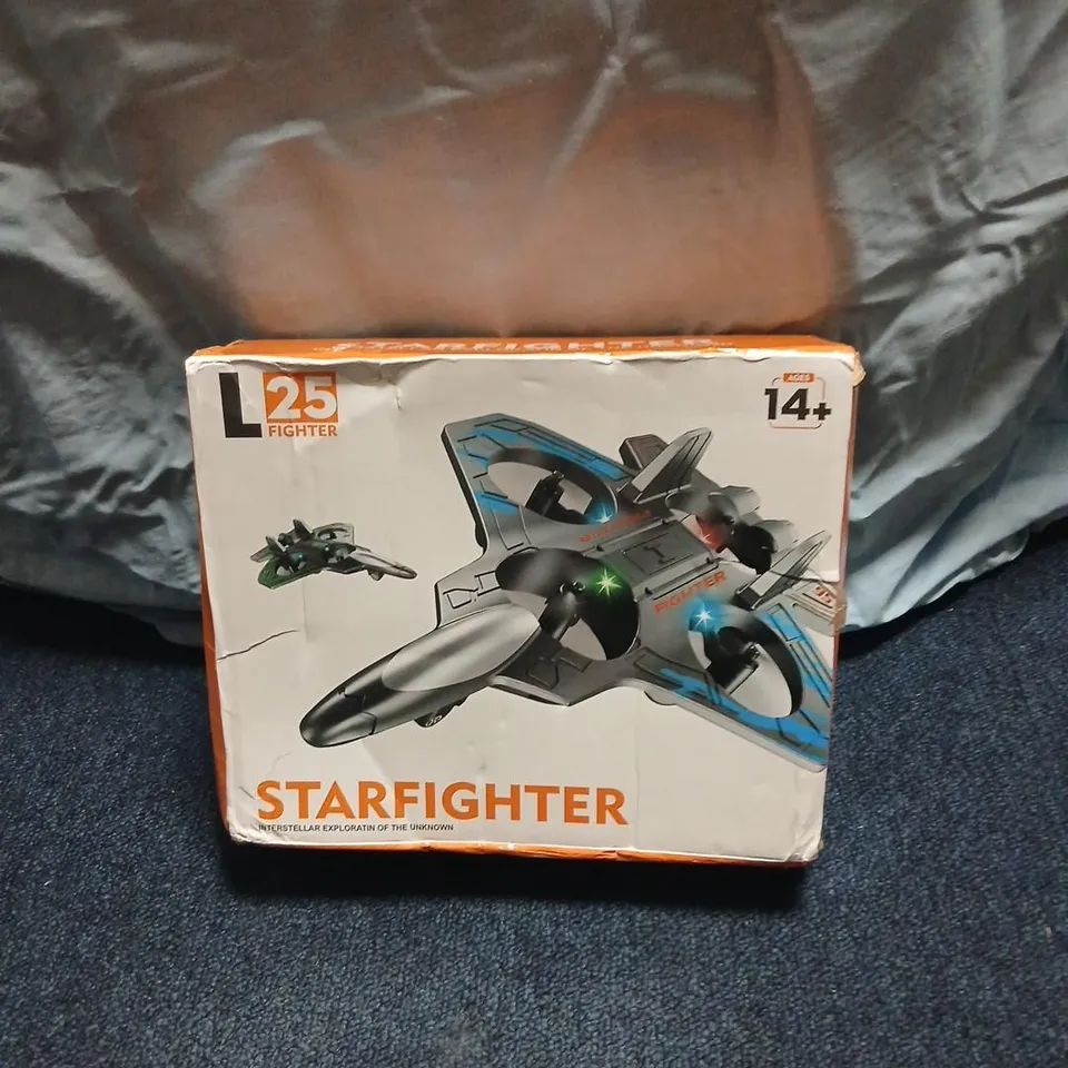 TWO STARFIGHTER L25 FIGHTER TOY – BOXED