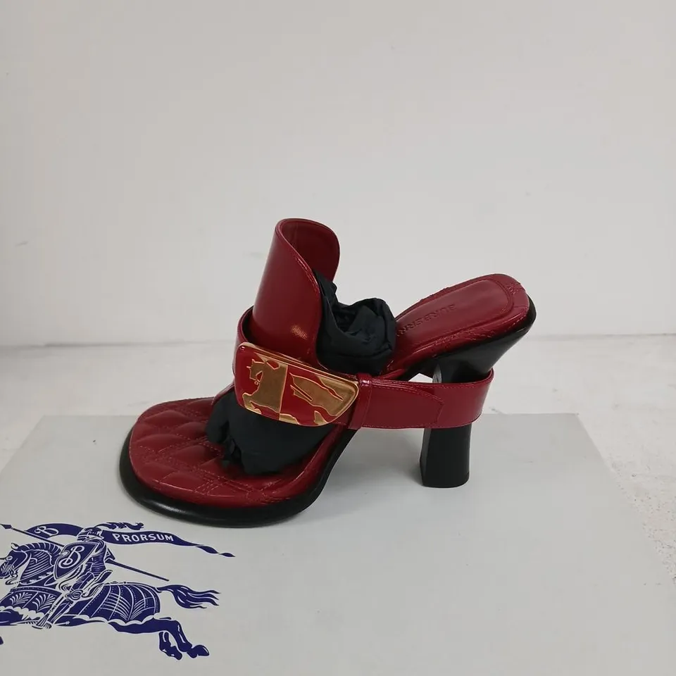 BURBERRY ALF BAY SANDAL – SCARLET RED LEATHER, GOLD BUCKLE, UK4 (EU37)