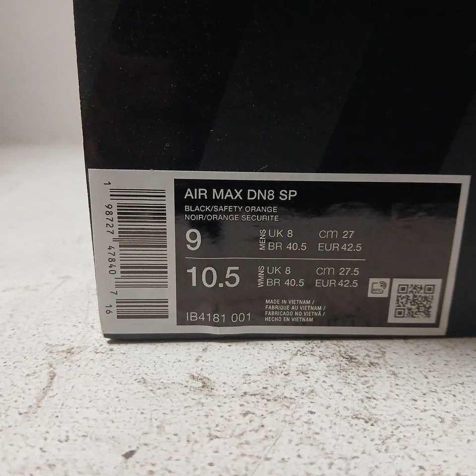 BOXED PAIR OF NIKE AIR MAX X PALACE DN8 SP SNEAKERS – BLACK/ORANGE, UK 8