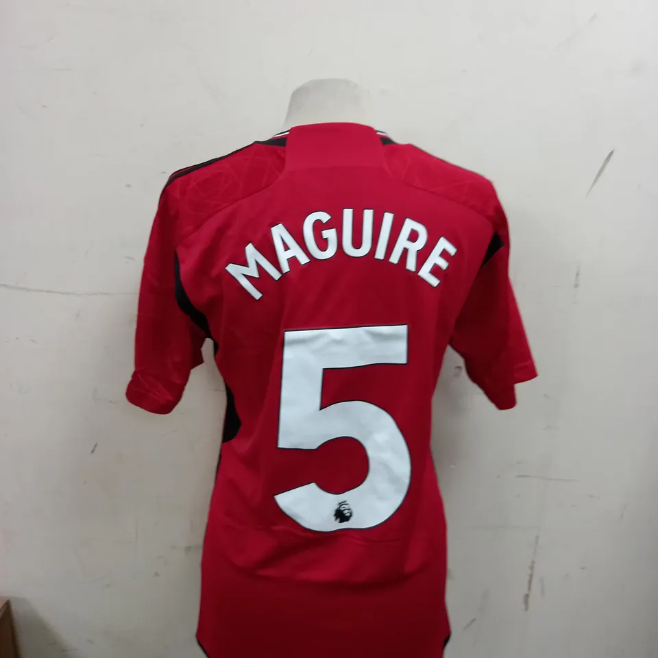 MANCHESTER UNITED HOME TOP - SMALL - MAGUIRE 5 