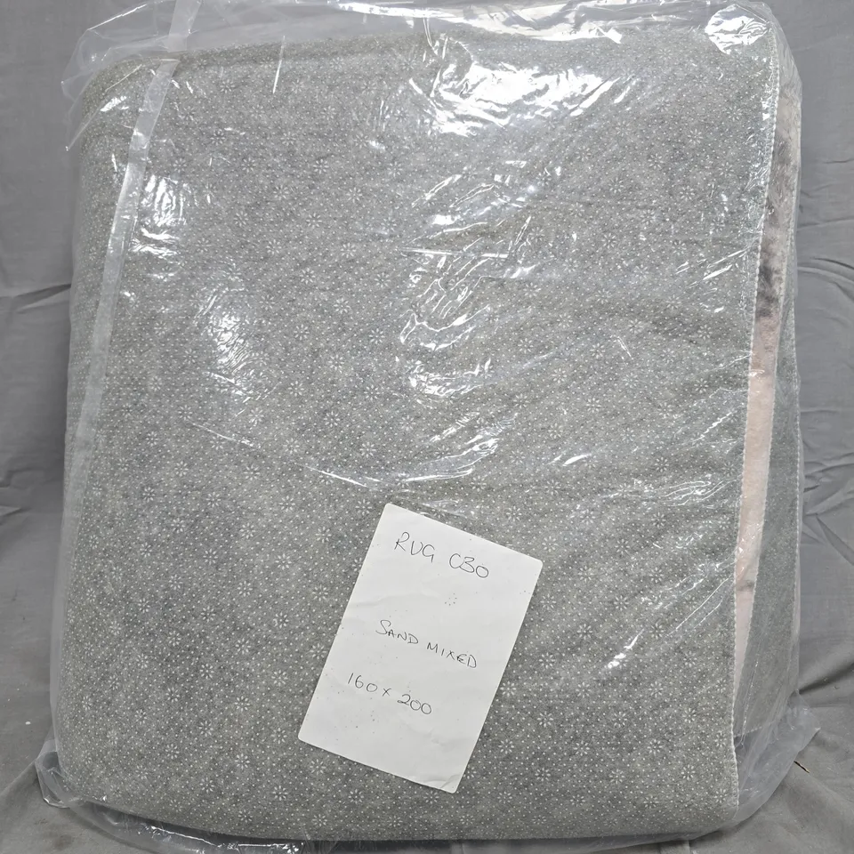 RUG 160 X 200 CM – SAND MIX PATTERN