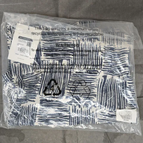 WHISTLES HATCH SQUARES CROPPED TROUSERS IN BLACK/WHITE SIZE UK 8