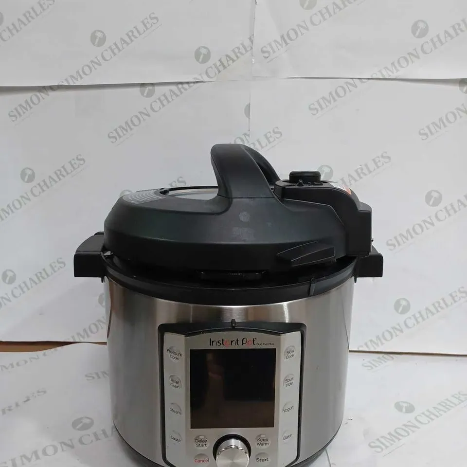 INSTANT POT DUO EVO PLUS ELECTRIC PRESSURE COOKER