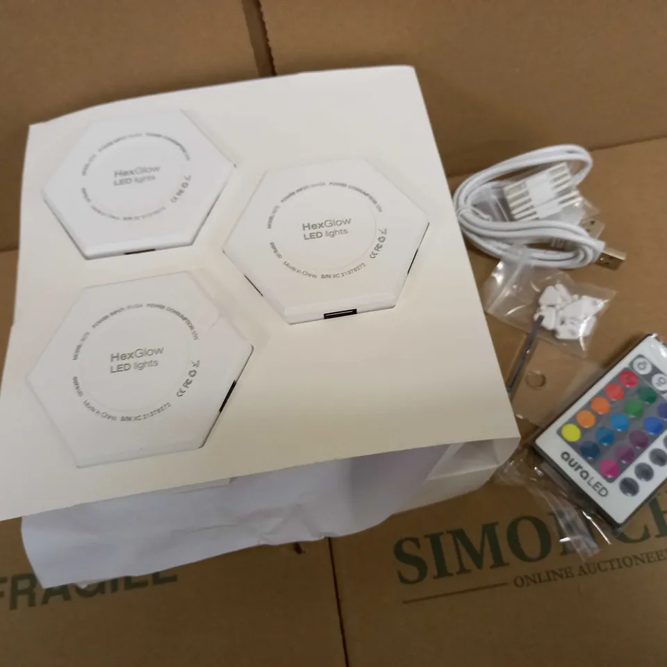 AURA HEX GLOW LED LIGHTS