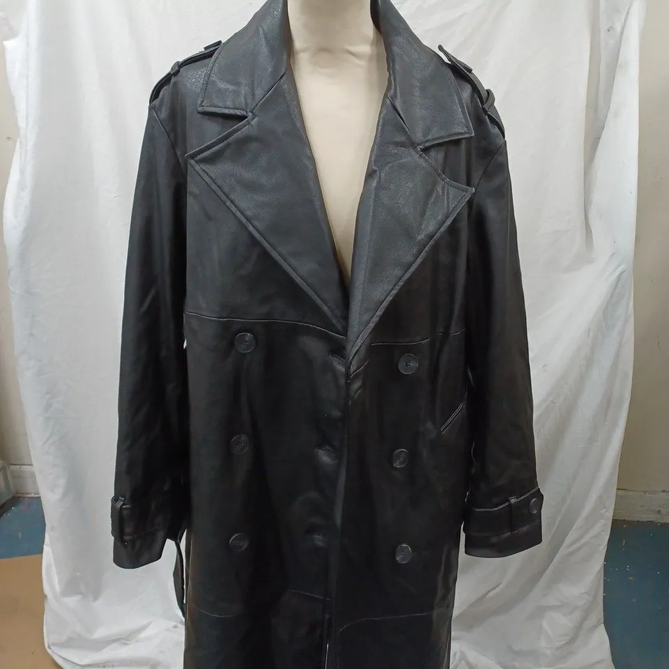 BERSHKA LEATHER FULL BODY OVER COAT IN BLACK - MEDIUM