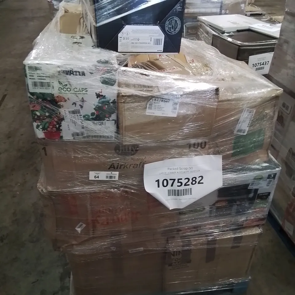 PALLET OF APPROXIMATELY 19 UNPROCESSED RAW RETURN HOUSEHOLD AND ELECTRICAL GOODS TO INCLUDE;