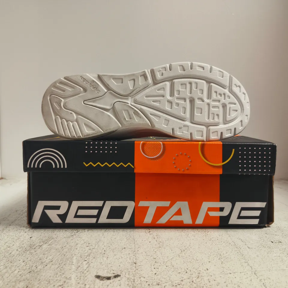 BOXED PAIR OF REDTAPE TRAINERS IN WHITE SIZE UK 9