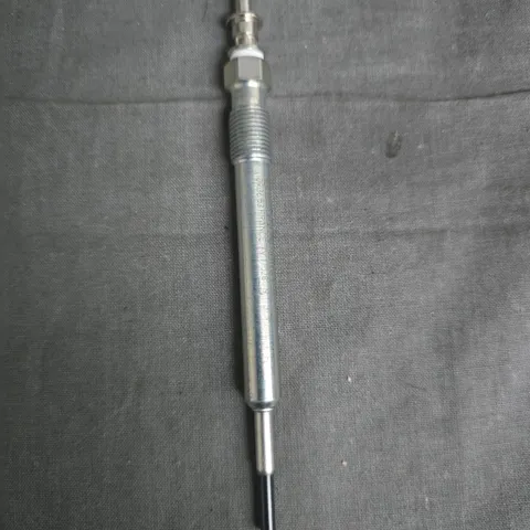 DIESEL ENGINE GLOW PLUG – USED 