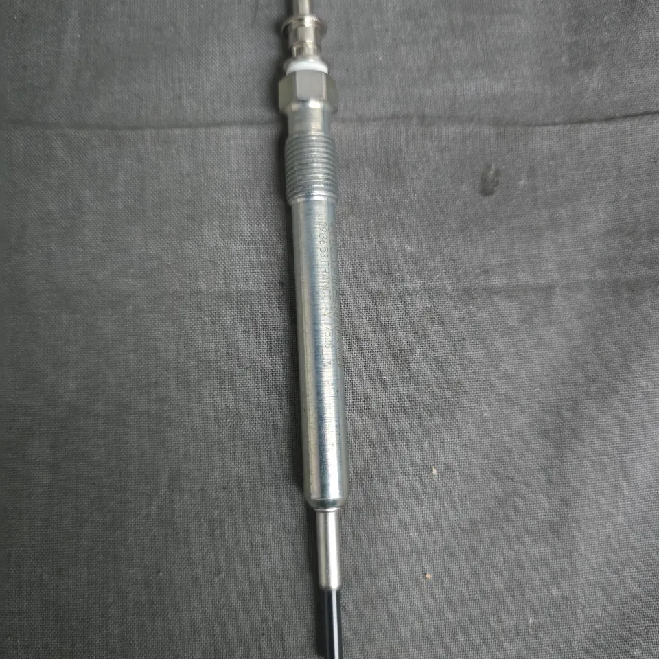 DIESEL ENGINE GLOW PLUG – USED 