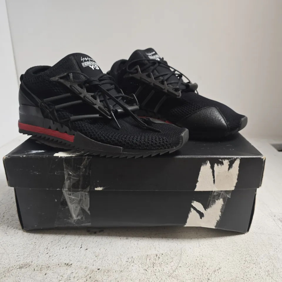 BOXED PAIR OF ADIDAS Y-3 HARIGANE SHOES IN BLACK SIZE UK 8
