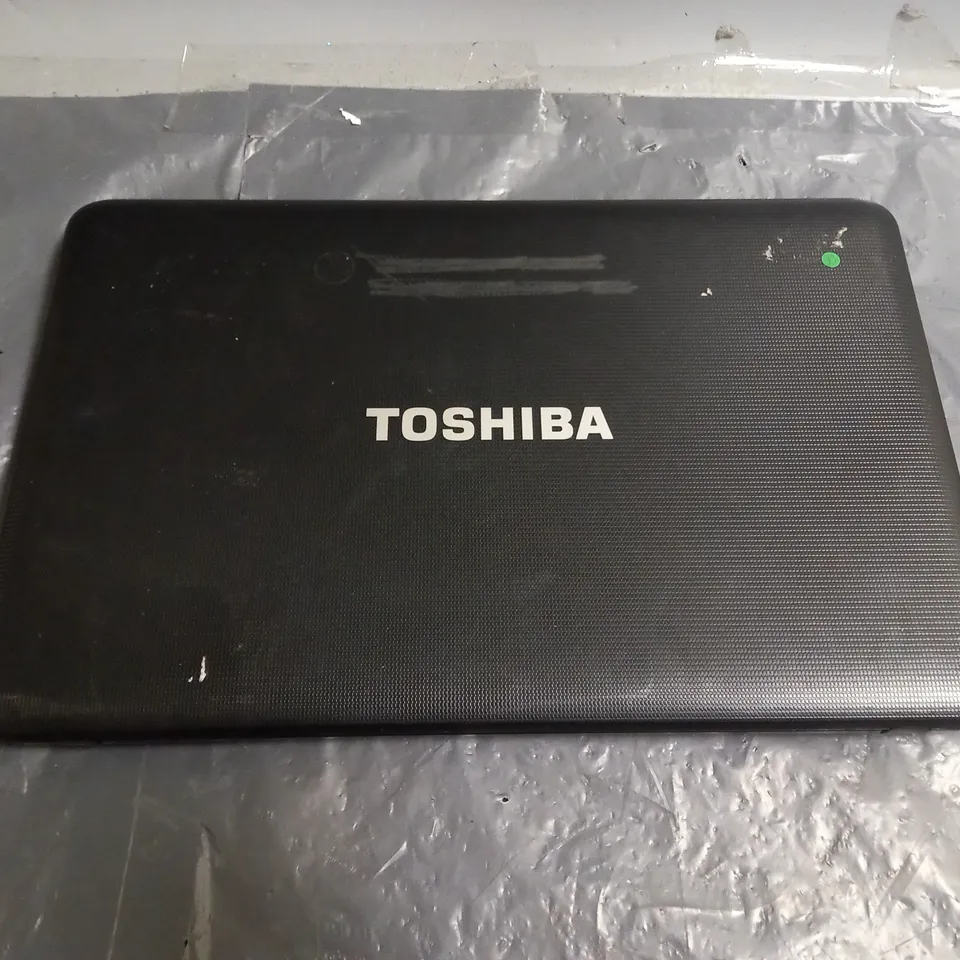 TOSHIBA SATELLITE PRO C850-1HD PRO WINDOWS 8 LAPTOP