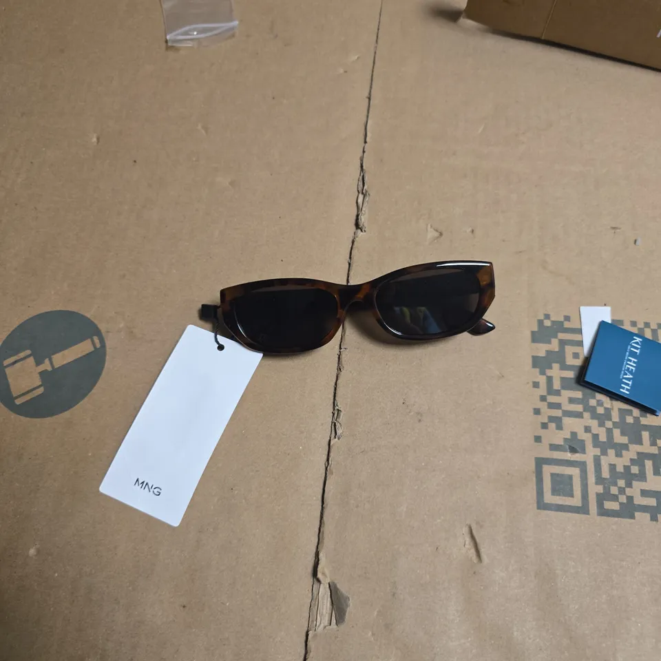 MANGO SUNGLASSES – TORTOISESHELL FRAME, BLACK LENSES